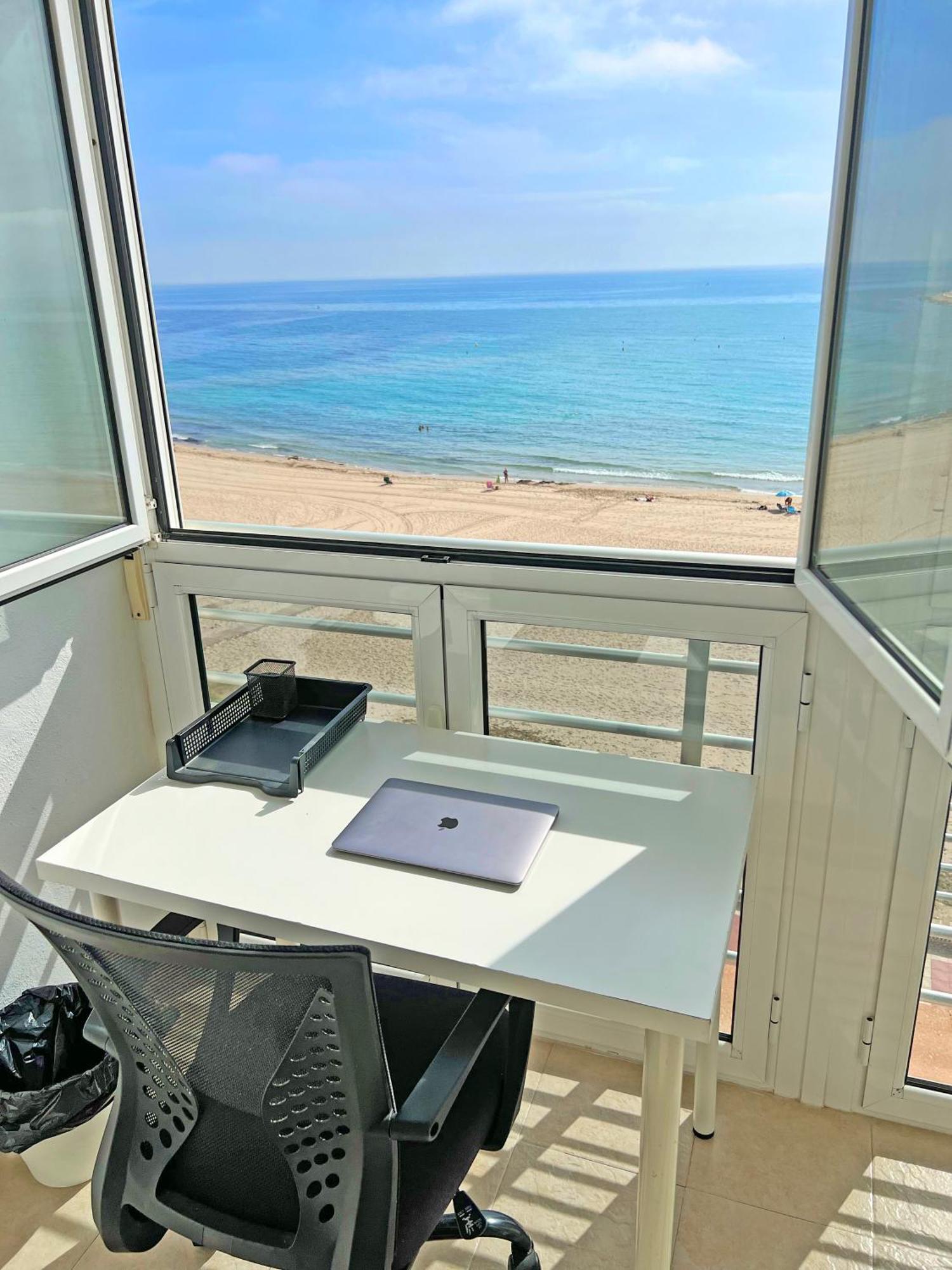 엘 캄펠로 Atico Frente Al Mar 2 Terrazas Barbacoa Y Parking Sujeto A Disponibilidad 아파트 외부 사진