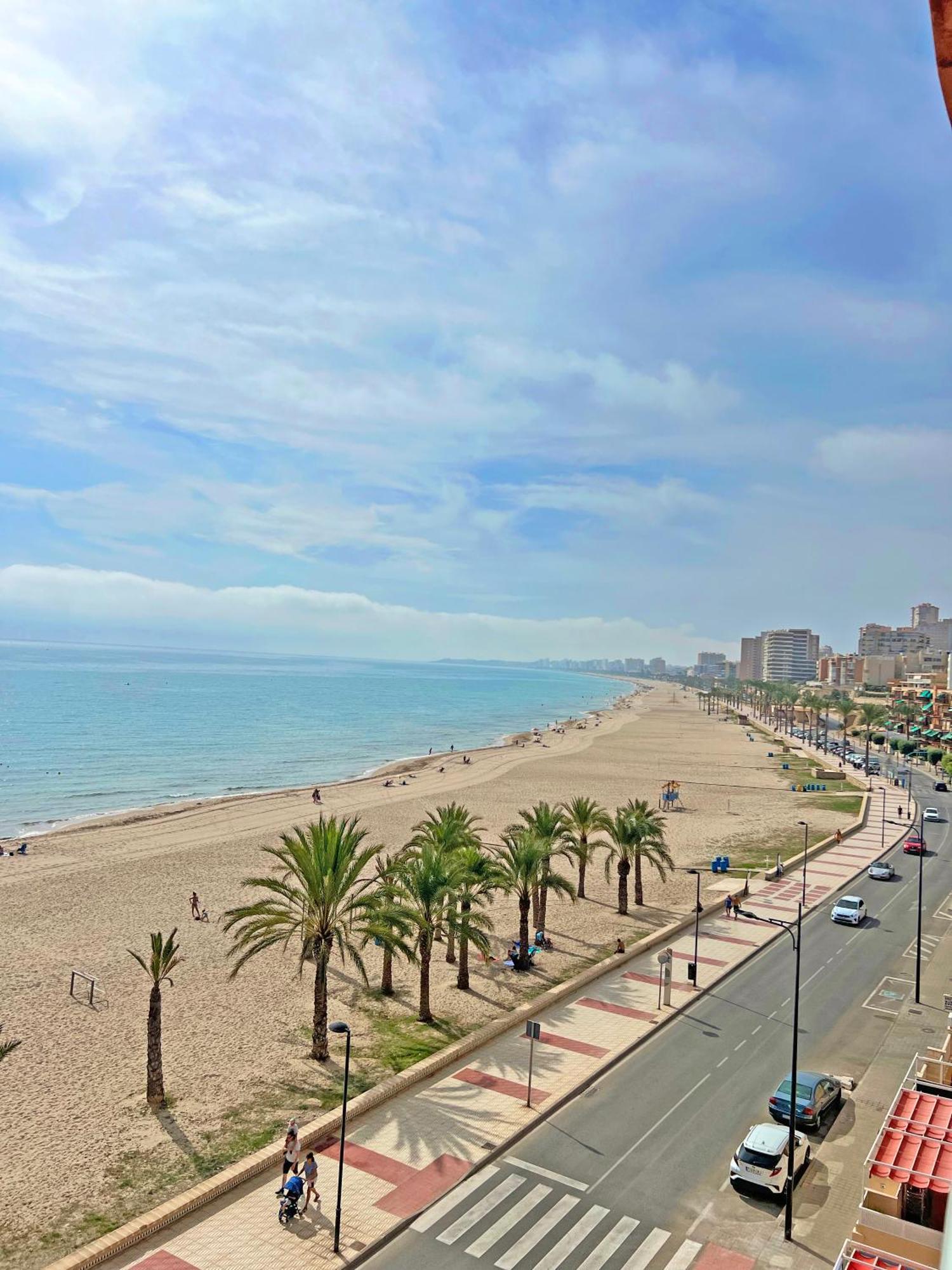 엘 캄펠로 Atico Frente Al Mar 2 Terrazas Barbacoa Y Parking Sujeto A Disponibilidad 아파트 외부 사진